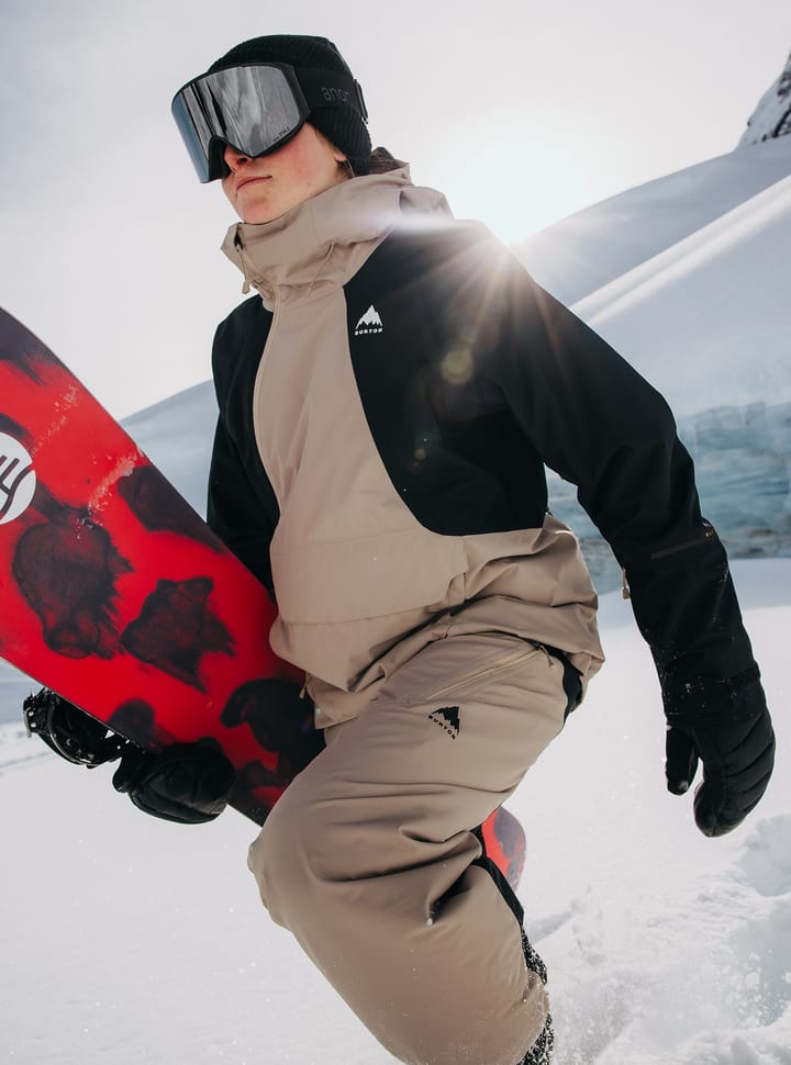 Burton Women's Reserve Relaxed Anorak Summit Taupe/True Black Burton Burton Women's Reserve Relaxed Anorak Summit Taupe/True Black Burton