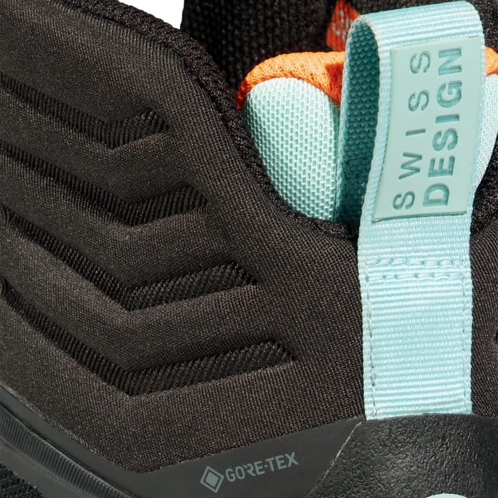 Mammut Sapuen High GTX Women Black-Dark Frosty Mammut