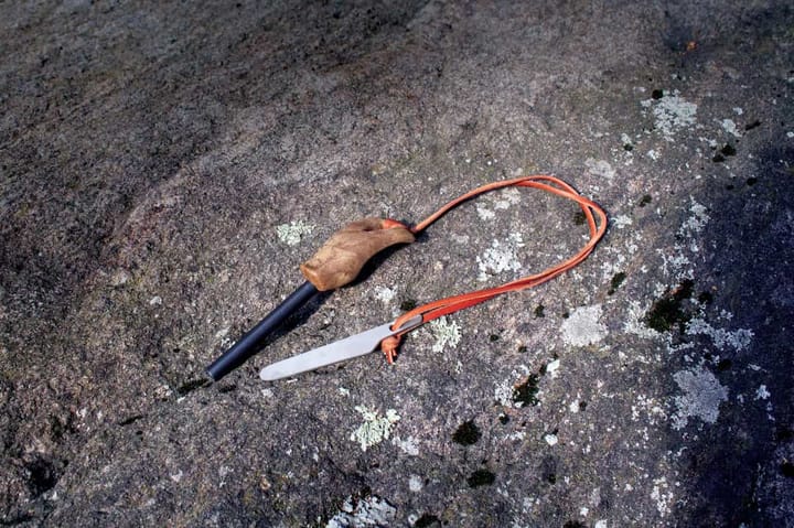Kupilka Firesteel Tennstål 8 Red Kupilka Kupilka Firesteel Tennstål 8 Red Kupilka