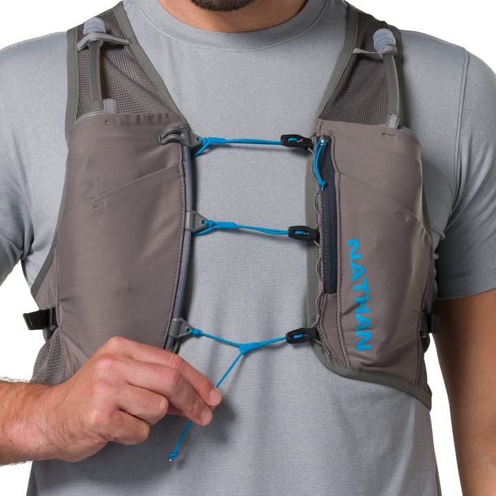 Nathan Pinnacle Breeze 4l Charcoal/electric Blue Nathan