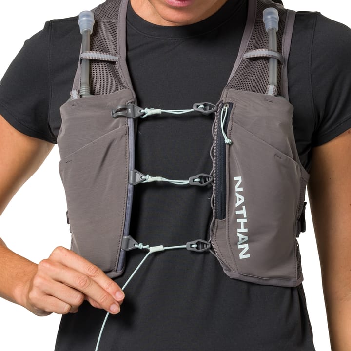 Nathan Wm'S Pinnacle Breeze 4l Charcoal/surf Spray Nathan