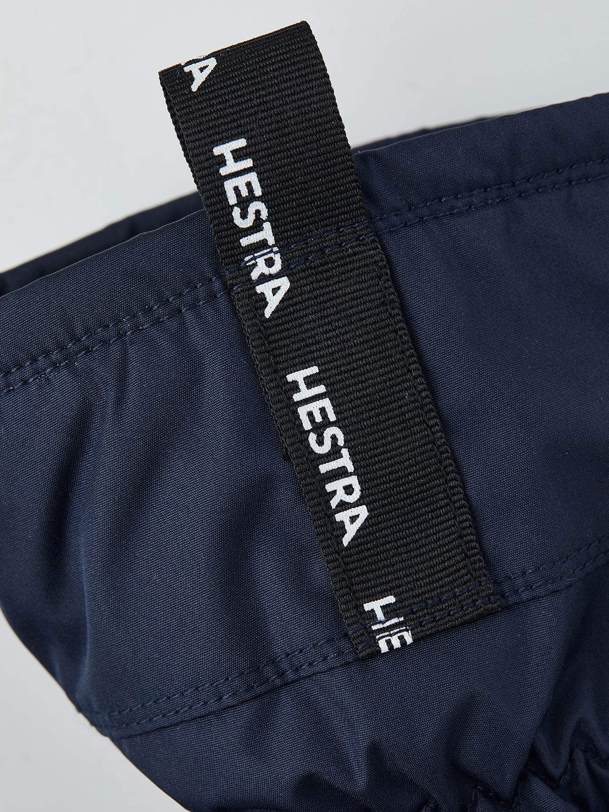 Hestra Juniors' Gore-Tex Gauntlet Dark Marine