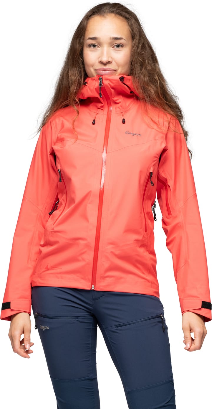Bergans Women's Rabot Light 3L Shell Jacket Peachy Red Bergans