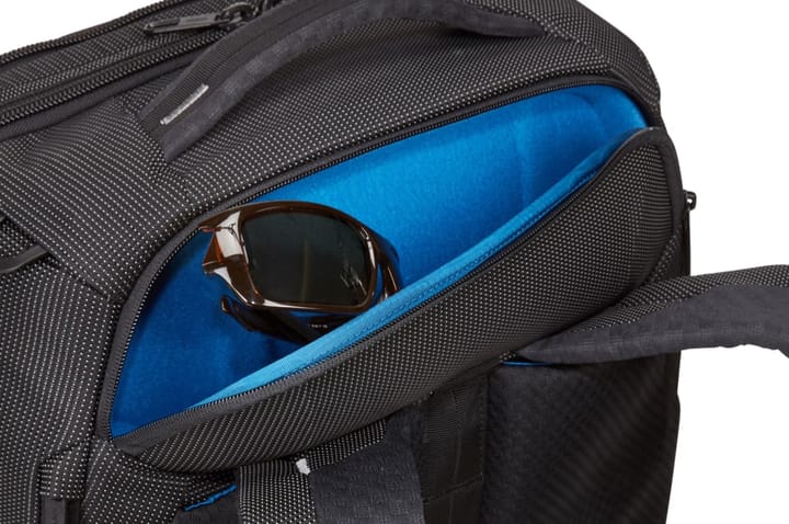 Thule Thule Crossover 2 Convertible Carry-On Black Thule Thule Thule Crossover 2 Convertible Carry-On Black Thule