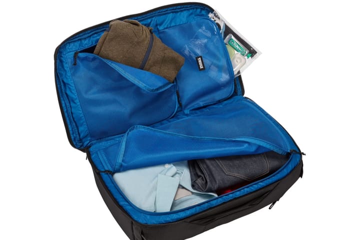 Thule Thule Crossover 2 Convertible Carry-On Black Thule Thule Thule Crossover 2 Convertible Carry-On Black Thule