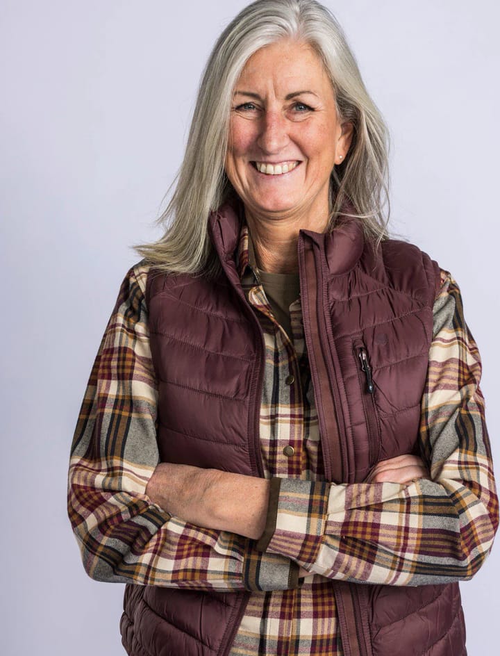 Pinewood Women's Abisko Insulation Vest Earth Plum Pinewood