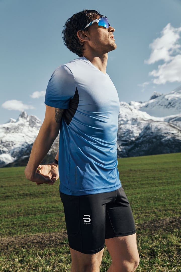 Dæhlie T-Shirt Intensity Directory Blue Dæhlie Sportswear Dæhlie T-Shirt Intensity Directory Blue Dæhlie Sportswear