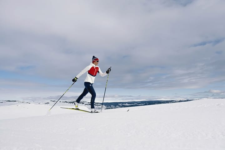 Dæhlie Jacket Nordic 2.0 Wmn Snow White Dæhlie Sportswear Dæhlie Jacket Nordic 2.0 Wmn Snow White Dæhlie Sportswear