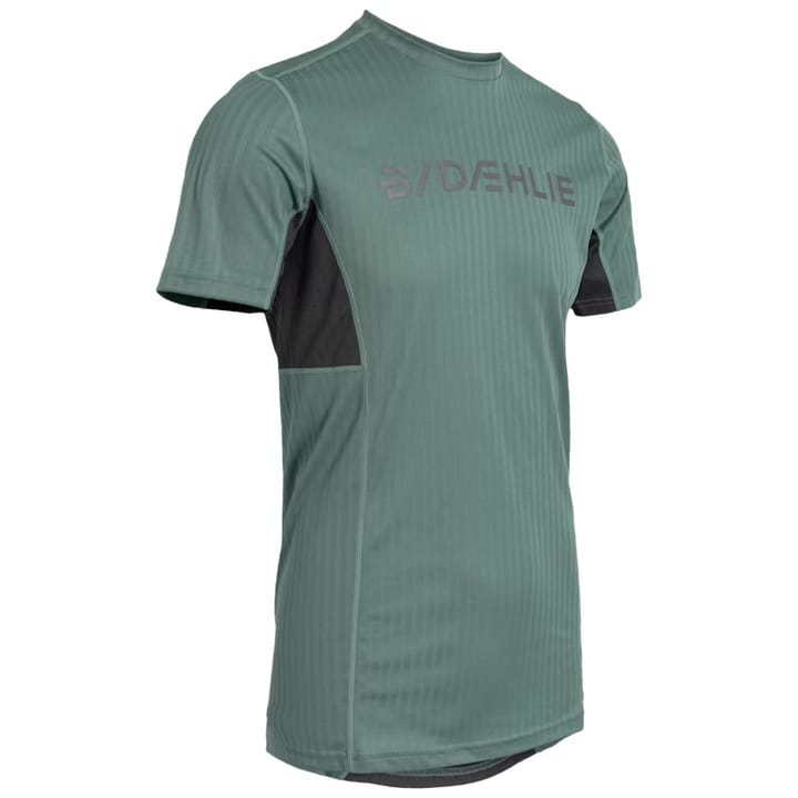 Dæhlie Training Tech T-Shirt Dark Forest