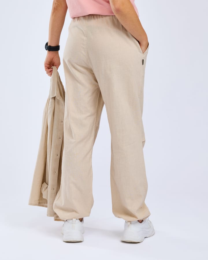 Pinewood Women's Värnamo InsectSafe Hemp Mix Trousers Linen Beige Pinewood
