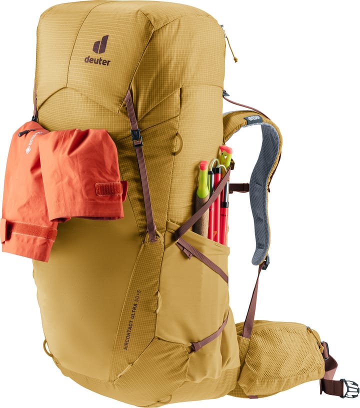 Deuter Men's Aircontact Ultra 50+5 Savanna/Raisin Deuter Deuter Men's Aircontact Ultra 50+5 Savanna/Raisin Deuter