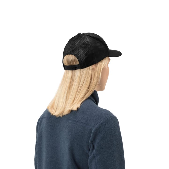 Norrøna /29 Trucker Mesh Snap Back Cap Caviar Norrøna