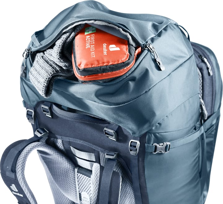 Deuter Men's Voyager 65+10 Atlantic/Ink Deuter