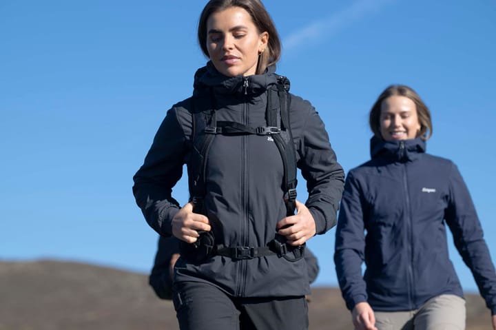 Bergans Women's Holo Insulated Hood Jacket Dark Shadow Grey Bergans