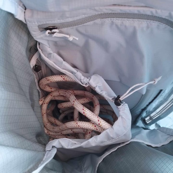 Blue Ice Blue Ice Kume 32l Flint Stone Blue Ice