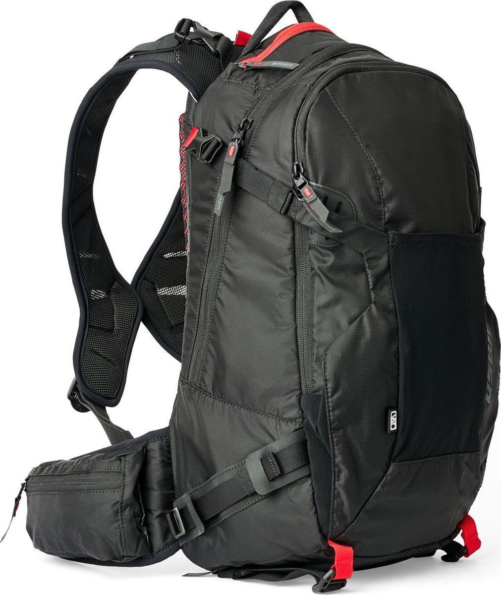 USWE Zippered VST Daypack
