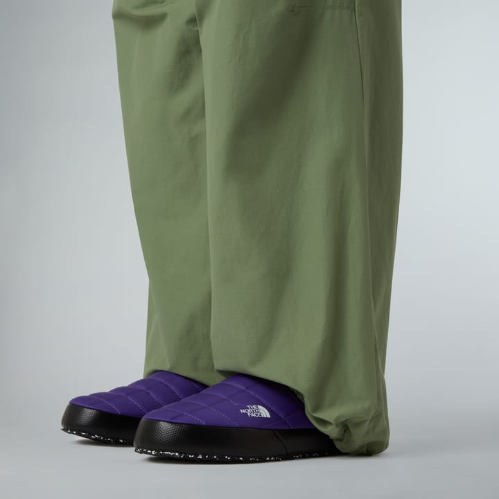 The North Face Women's Thermoball Traction Mule V Peak Purple/TNF Black The North Face The North Face Women's Thermoball Traction Mule V Peak Purple/TNF Black The North Face