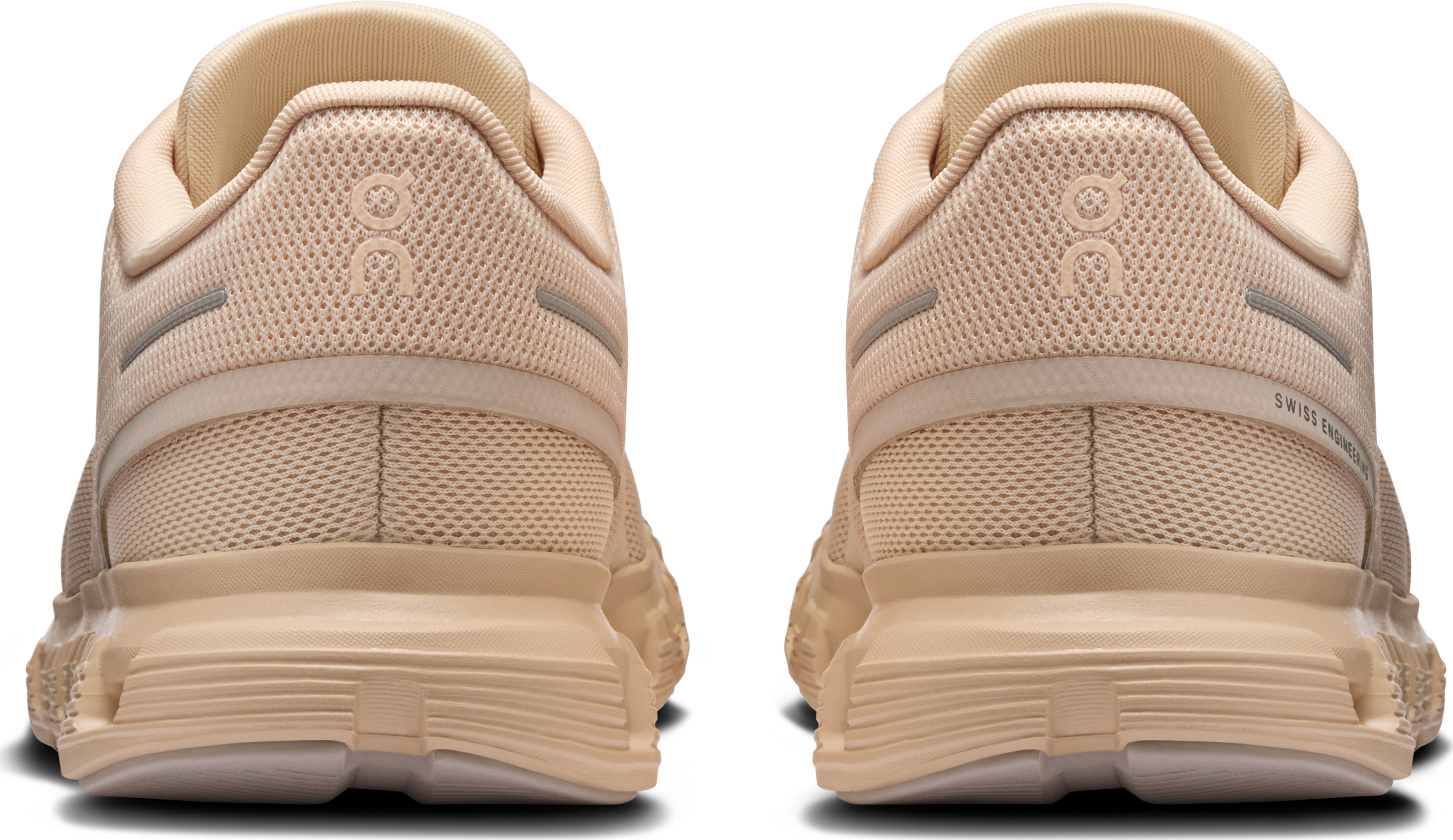On Women’s Cloud 6 Sand/Sand
