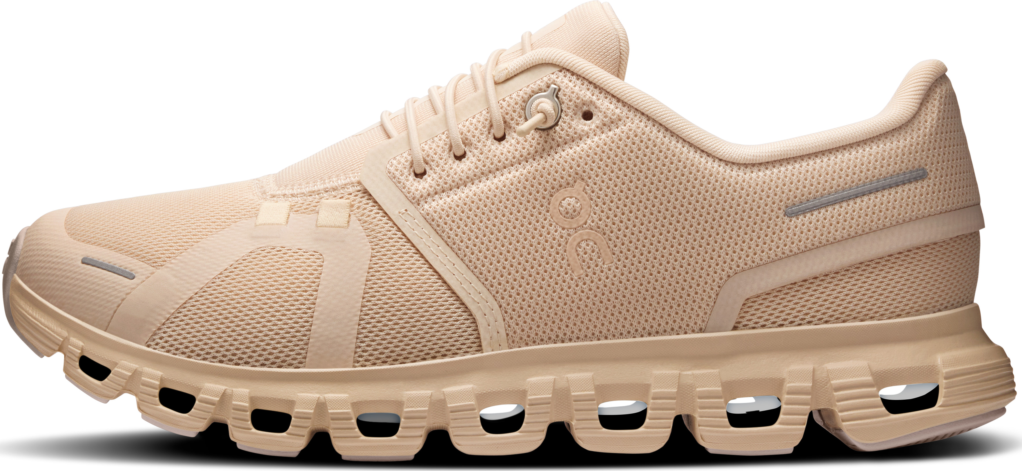On Women’s Cloud 6 Sand/Sand