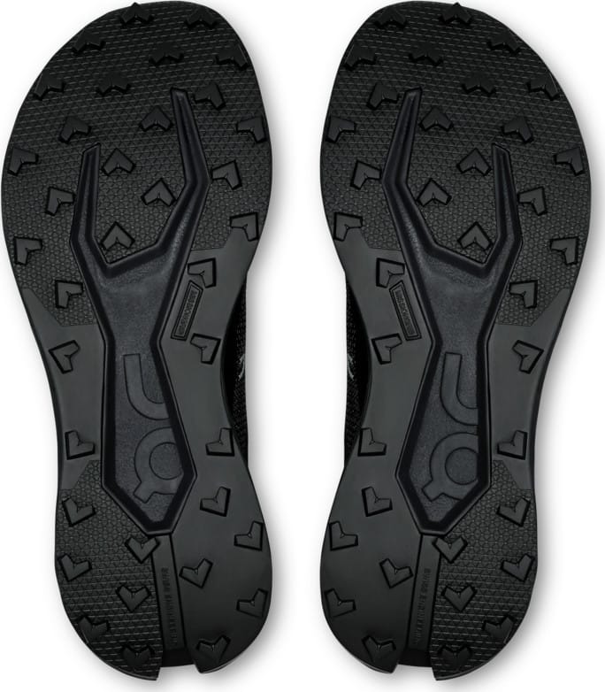 On Women's Cloudultra 3 Black/Black On