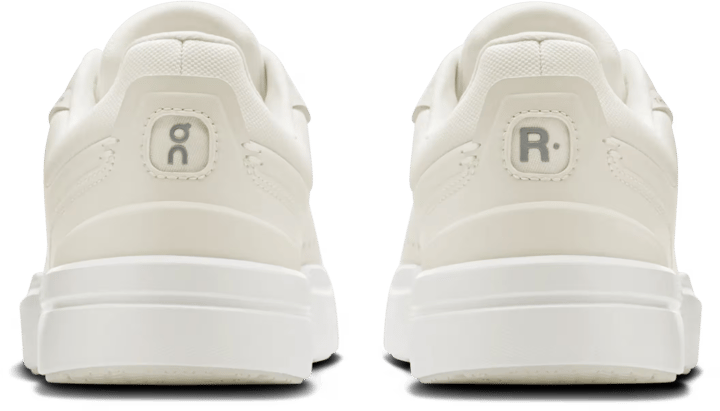 On Women's The Roger Advantage Ivory-ivory On