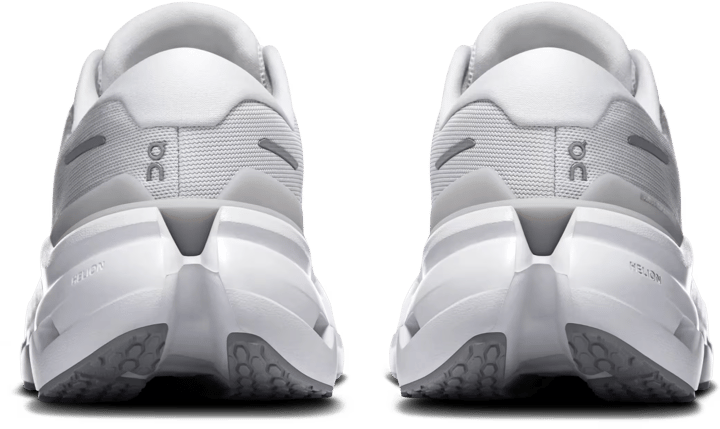 On Women's Cloudrunner 3 Frost/Glacier On
