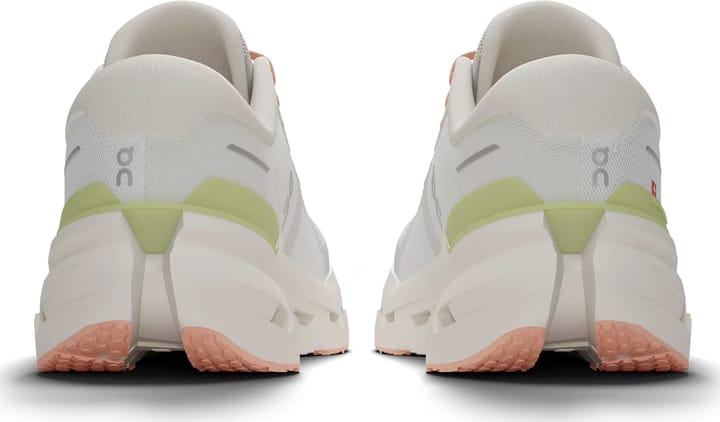 On Wommen's Cloudrunner 3 Ivory/Dew On