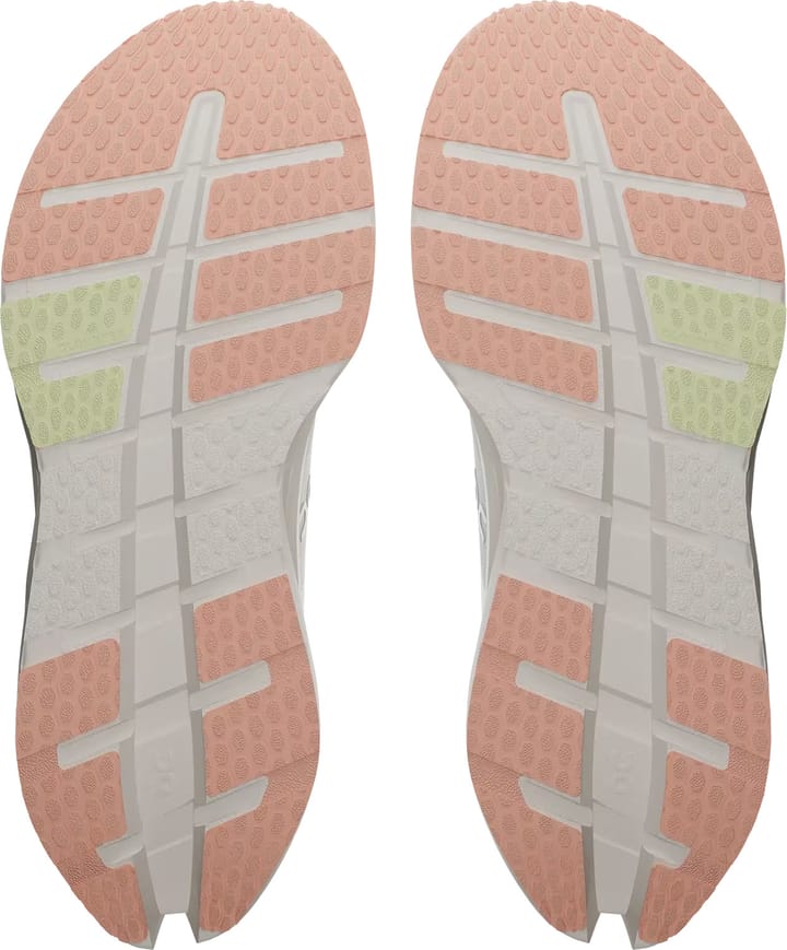 On Wommen's Cloudrunner 3 Ivory/Dew On