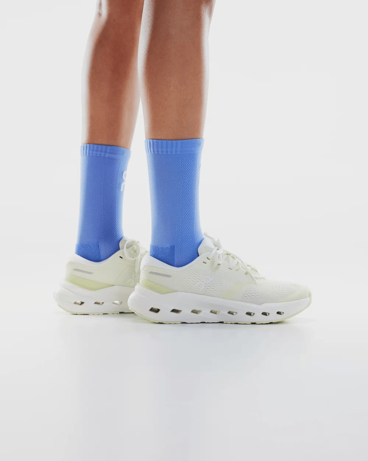 On Wommen's Cloudrunner 3 Seedling/Ivory On