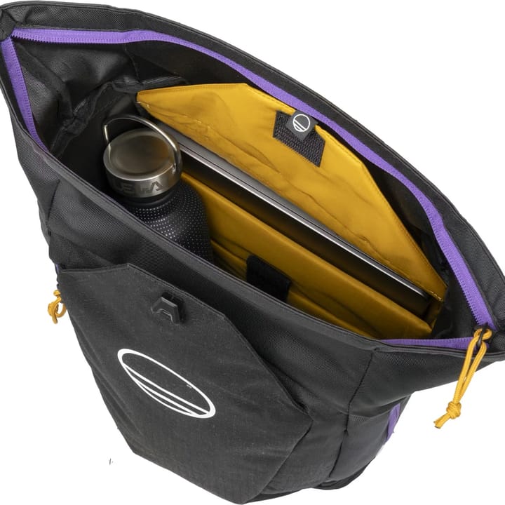 WildCountry Base Hauler 25 Backpack Black Wild Country