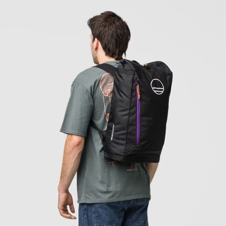 WildCountry Base Hauler 25 Backpack Black Wild Country