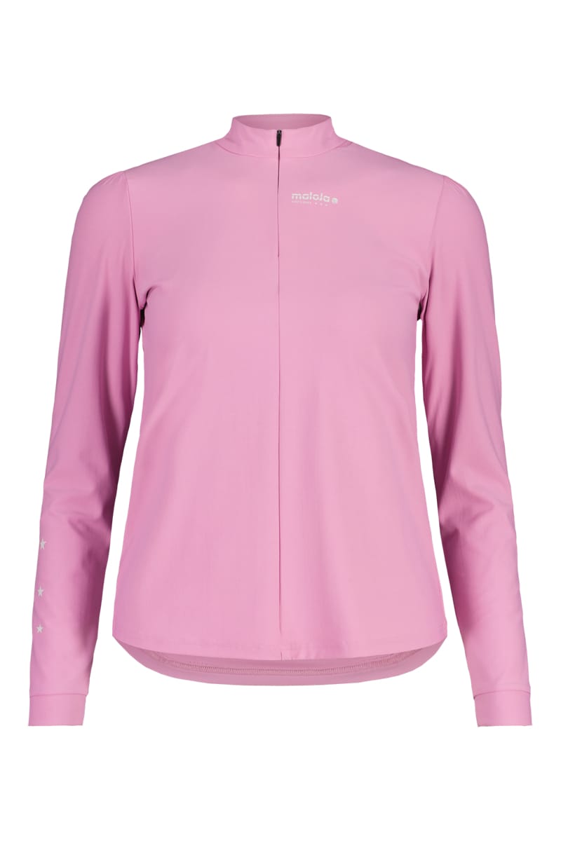 Maloja Marmolejom. Winter Magnolia