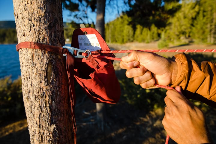 Ruffwear Knot-A-Hitch™ Dog Tether Red Clay Ruffwear