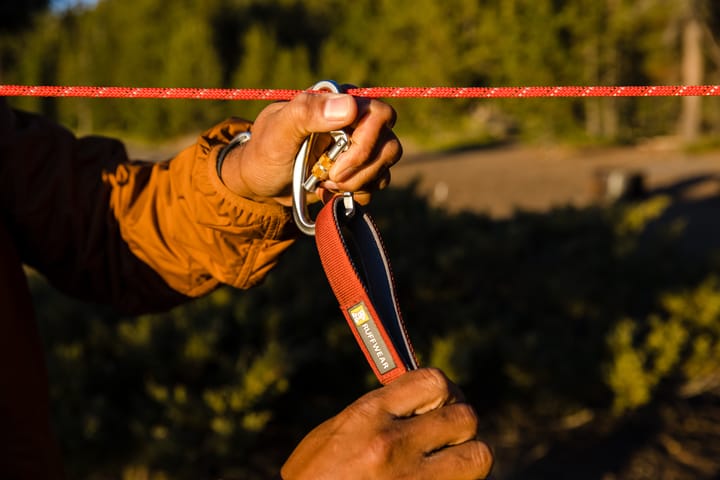 Ruffwear Knot-A-Hitch™ Dog Tether Red Clay Ruffwear