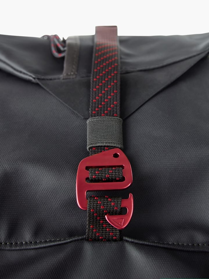 Klättermusen Ydalir Duffelbag 100l Raven 100L Klättermusen Klättermusen Ydalir Duffelbag 100l Raven 100L Klättermusen