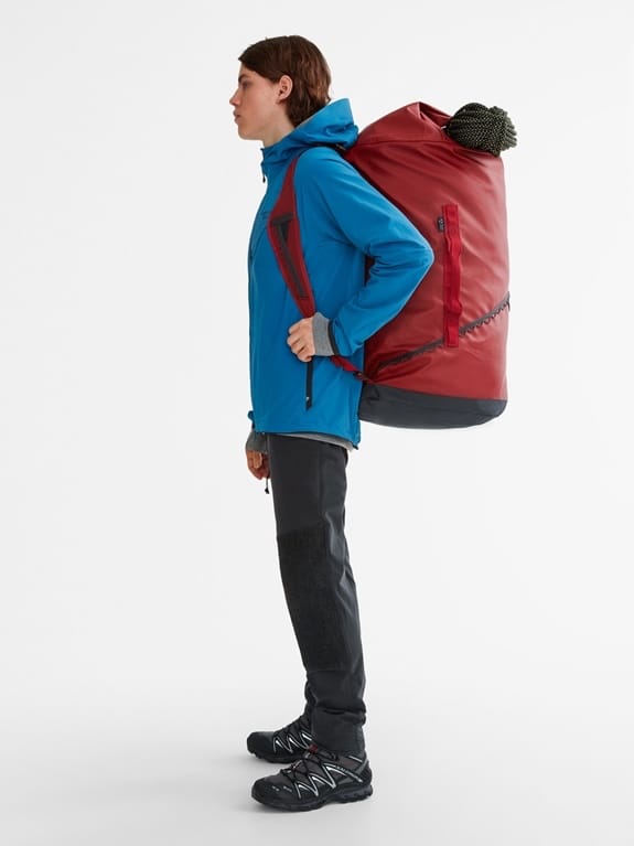 Klättermusen Ydalir Duffelbag 100l Burnt Russet-Raven 100L Klättermusen Klättermusen Ydalir Duffelbag 100l Burnt Russet-Raven 100L Klättermusen