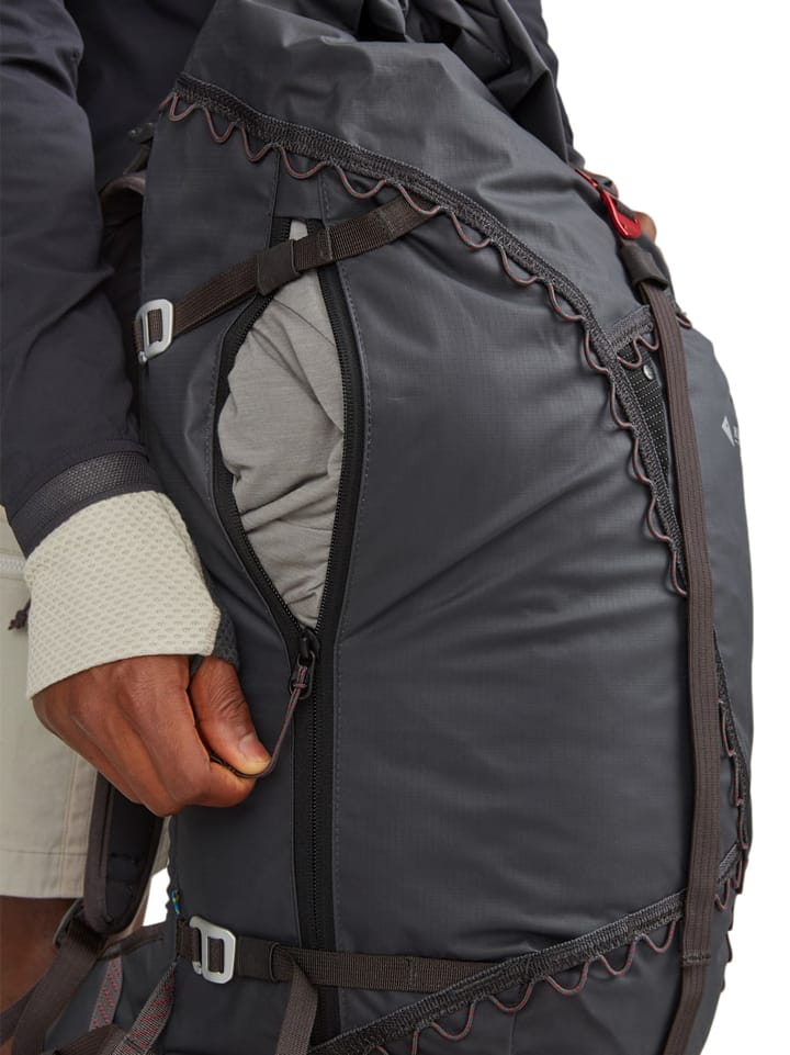 Klättermusen Ull Backpack 30L Raven Klättermusen Klättermusen Ull Backpack 30L Raven Klättermusen