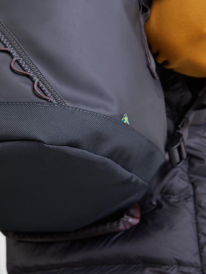Klättermusen Ydalir Duffelbag 60L Raven Klättermusen