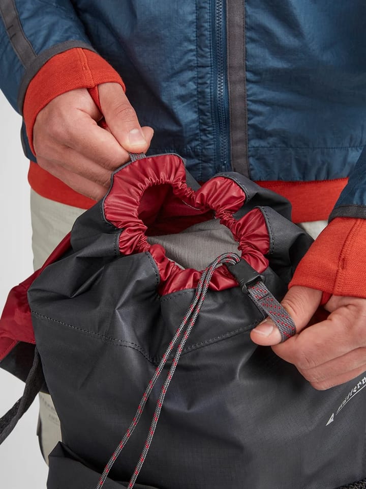 Klättermusen Fjörm Backpack 18l Raven Klättermusen Klättermusen Fjörm Backpack 18l Raven Klättermusen