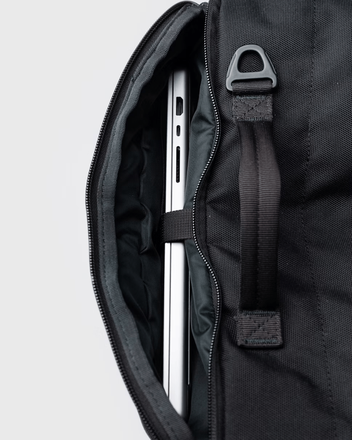 Sandqvist Go 3-Way Bag L Black Sandqvist