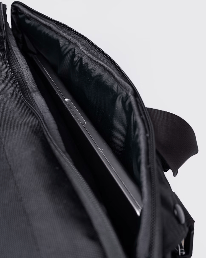 Sandqvist Go 3-Way Bag M Black Sandqvist