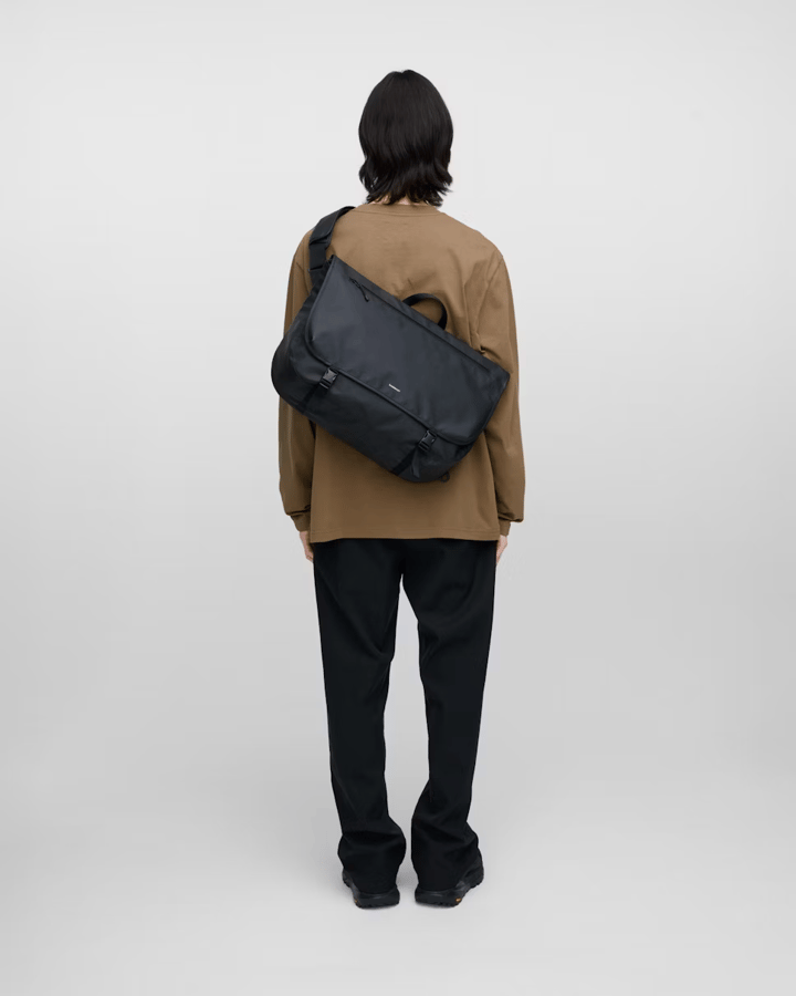 Sandqvist Stream Messenger Black Sandqvist Sandqvist Stream Messenger Black Sandqvist