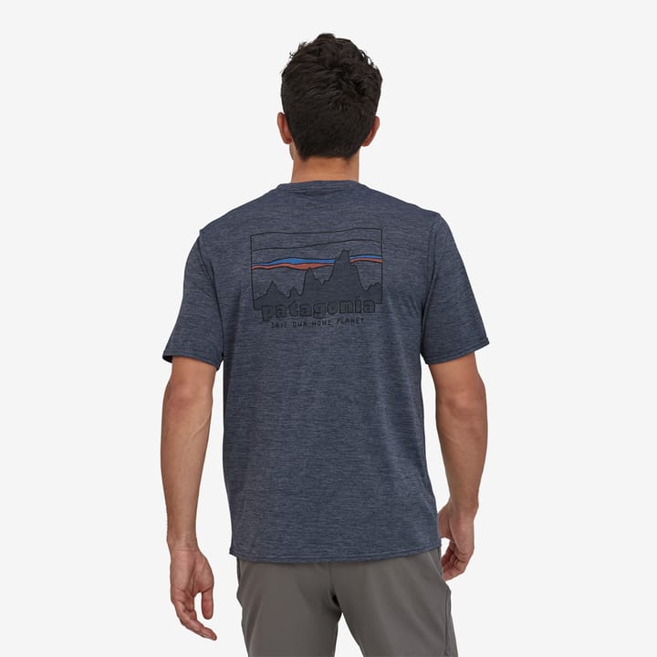 Patagonia M's Cap Cool Daily Graphic Shirt '73 Skyline: Smolder Blue X-Dye Patagonia Patagonia M's Cap Cool Daily Graphic Shirt '73 Skyline: Smolder Blue X-Dye Patagonia