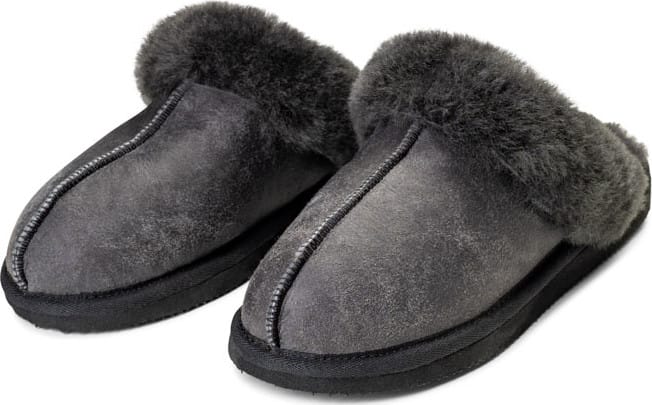 Shepherd of Sweden Women's Jessica Matt Black Shepherd of Sweden