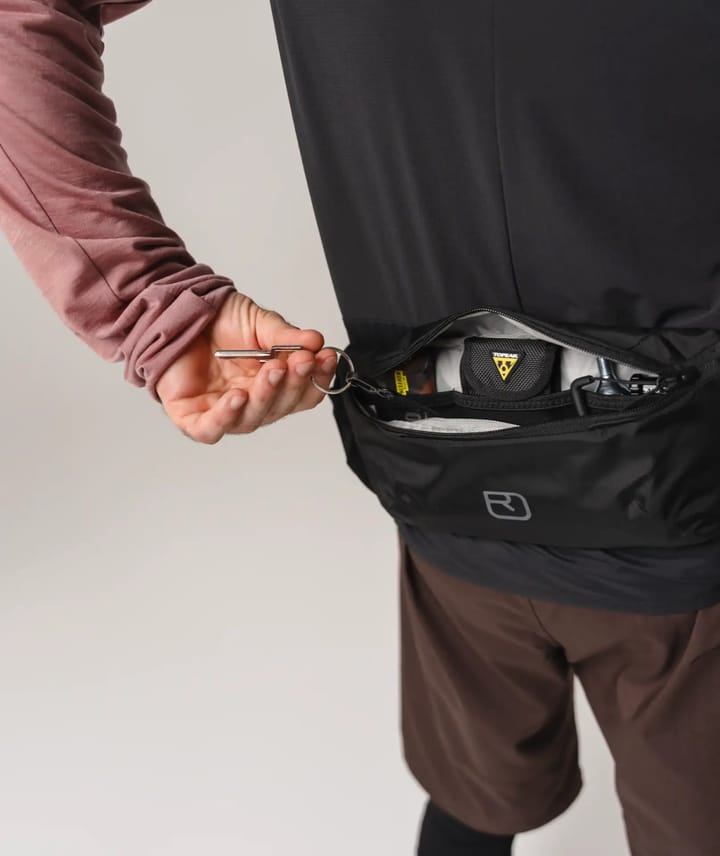 Ortovox Sequence Hip Pouch 1 90201/black Raven Ortovox