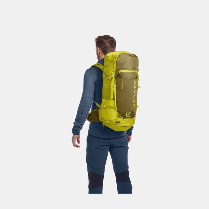 Ortovox Traverse 40 Black Raven Ortovox Ortovox Traverse 40 Black Raven Ortovox