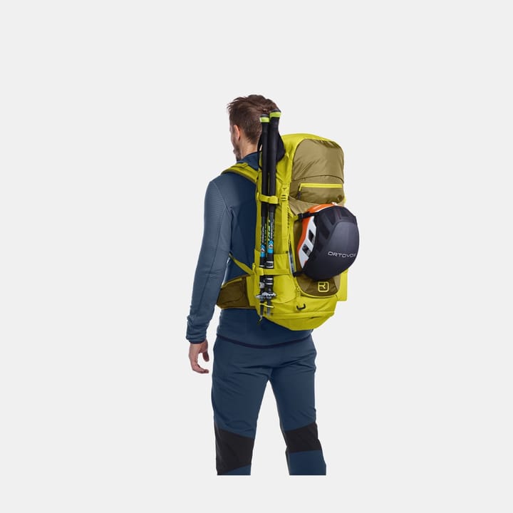 Ortovox Traverse 40 Black Raven Ortovox Ortovox Traverse 40 Black Raven Ortovox