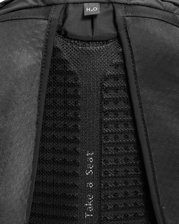 Lundhags Tived Pace 12l Black Lundhags