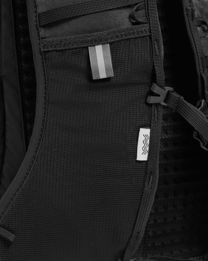 Lundhags Tived Pace 12l Black Lundhags