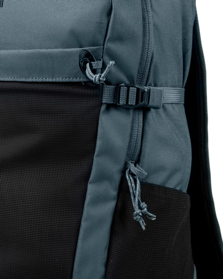 Lundhags Kvikk 20L Dark Sky Blue Lundhags